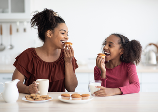 sisters having breakfast